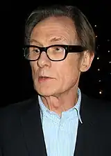 Bill Nighy (Viktor)