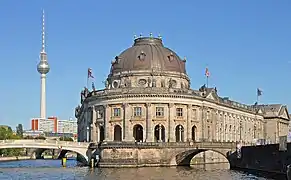 Museo Bode (1897-1904) de Berlin, en el extremo de la isla de los Museos