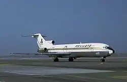 Boeing 727-264 Adv. de Mexicana (XA-MXA) en el Aeropuerto Internacional de Los Ángeles.