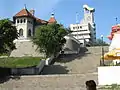 Las escaleras que bajan a la orilla del Danubio.