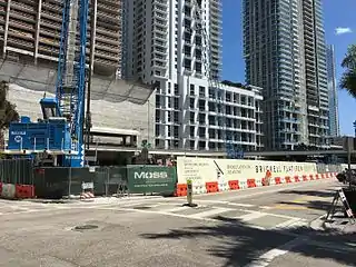 Brickell Flatiron en construcción en 2016