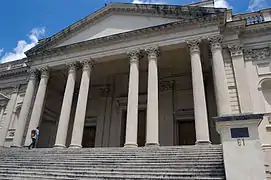 The portico of Lutyens' 1916 home for the British School at Rome