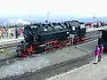 Locomotora de vapor moderna en la estación del Brocken