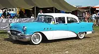 Buick Special 4-puertas Sedán (1955)