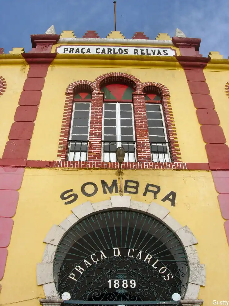 Plaza de toros Carlos Relvas.