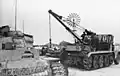 SdKfz.9/1 de recuperación izando el motor de un Panzer III, Rusia, enero de 1943.