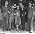 El servicio de Radio OKW en 1939. En el extremo derecho, un Sonderführer .