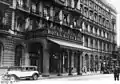 Entrada del hotel en 1932.