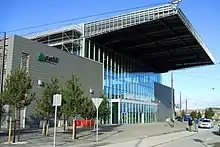 Entrada a la moderna estación de ferrocarril (Burgos)