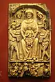 Relieve bizantino en marfil con el ciclo de la Natividad (la escena central es la Theotokos rodeada de los Tres Magos y un ángel. Siglo VI.