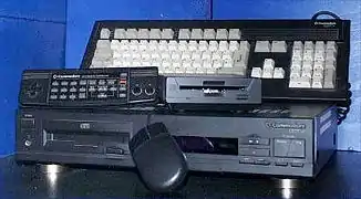 Commodore CDTV  Lanzada en 1991