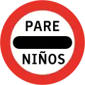 Pare - niños cruzando