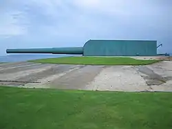 Cañón Vickers de 381 mm (15") en la costa de La Coruña.