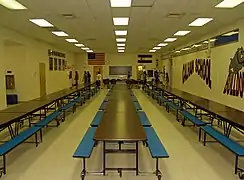 Comedor en un instituto americano