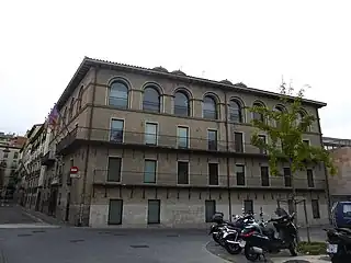 Seminario de San Juan Bautista, sede actual del Archivo Municipal de Pamplona y, durante más de una década (1991-2008), sede del Museo Sarasate