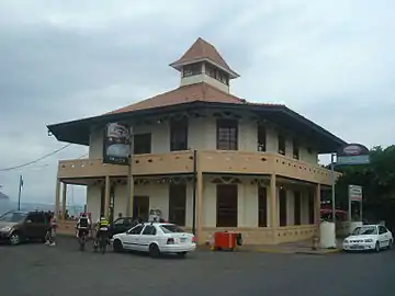 Antigua Capitanía del Puerto de Puntarenas.