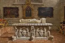 Sepulcro del cardenal Cervantes en la Capilla de San Hermenegildo de la Catedral de Sevilla.