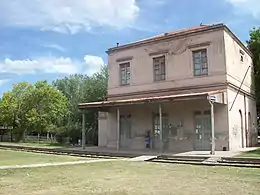 Estación Carlos Keen