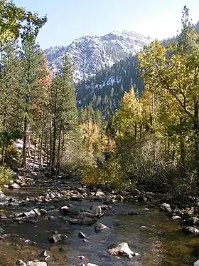 West Fork del río Carson, al este de Hope Valley en el condado de Alpine (California)