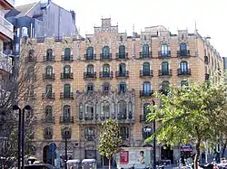 Casas Ramos (1906-1908), de Jaume Torres i Grau.