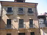 Casa de los Campomanes