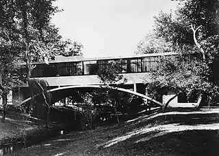 Casa del Puente, Delfina Gálvez Bunge y Amancio Williams, 1943