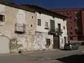 La calle Olba fue antiguamente una alquería, llamada Ollería, atravesada por un brazo de la acequia de Mestalla.