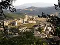 La localidad vista desde el monte Bolza.