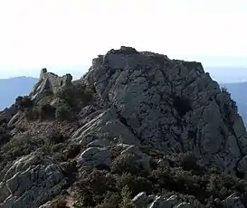 Los restos del castillo de Cabrera