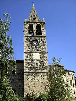 Campanario de la iglesia de Ur