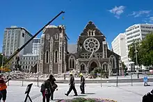 Fachada de la catedral tras el terremoto de 2011.