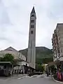Torre campanario de la Iglesia de San Pedro y San Pablo de Mostar.