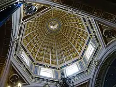 La cúpula.
