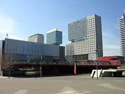 Centro de Convenciones Internacionales de Barcelona (2000-2004), de Josep Lluís Mateo.