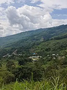 El centro poblado de Santa Clara, ubicado al noreste del territorio distrital.