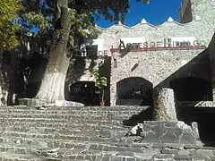 Fachada del Centro de las Artes de Hidalgo.