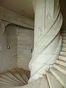 Escalera: nudo central