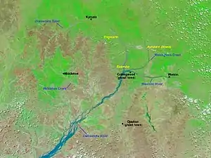 Sólo dos meses más tarde, en febrero de 2009, el área de Collingwood parece un poco más húmeda y, en consecuencia, más exuberante. Estas inundaciones ocurrieron hacia el final de una sequía.