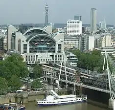 Estación de Charing Cross, de Terry Farrell (años 1990)