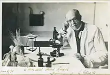 Charles Nicolle recibió el Premio Nobel de Medicina en 1928 por su identificación de los piojos como transmisores del tifus epidémico.