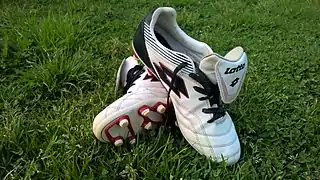 Botas de fútbol con tacos