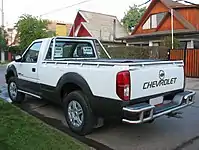 Chevrolet LUV V6 (Con pick up de una Nissan Navara)