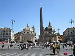 El obelisco Flaminio (1589), en la piazza del Popolo