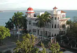 Palacio de Valle.