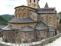 Ábsides de la iglesia abacial.