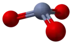 Modelo de bolas y varillas de la estructura del monómero CrO3 calculada por la teoría del funcional de la densidad.