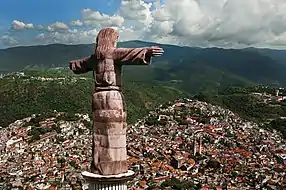 Vista de Taxco desde el cristo.