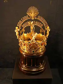 Corona de la Virgen de los Reyes.