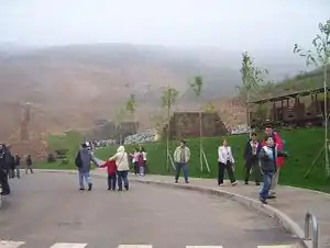 Accesos a la cueva de El Soplao en la Sierra de Arnero, a 540 metros de altitud.