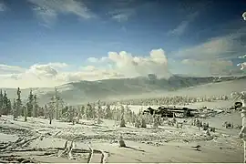 Vista a la sierra de Boehmi. En primer plano el Spindlerbaude (Špindlerová bouda)